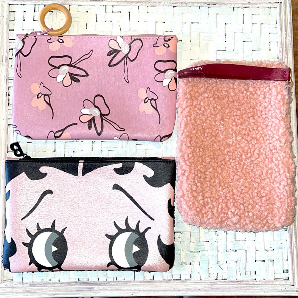 3/$15 Ipsy Makeup/accessories bag lot of (3)